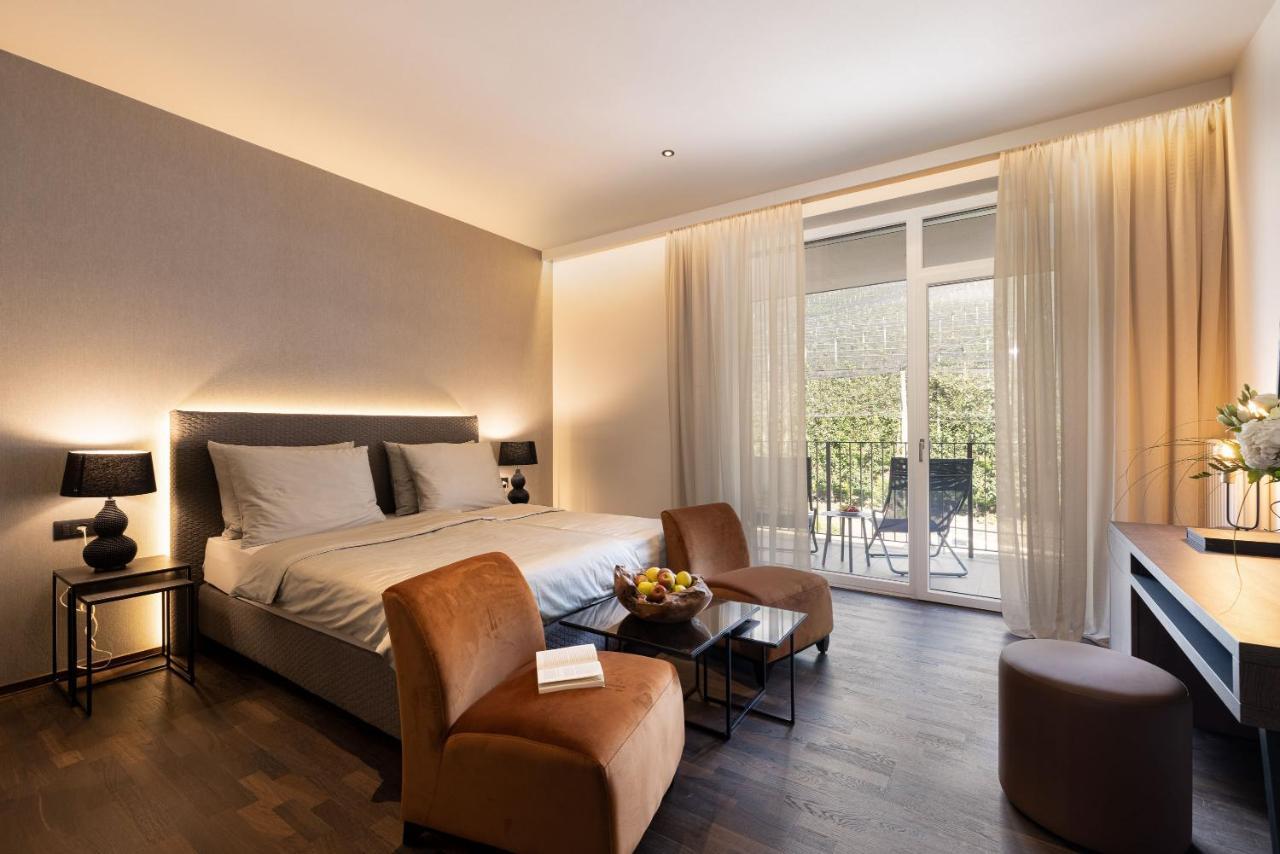 Hotel Finkenhof - Feel At Home Schenna Ngoại thất bức ảnh